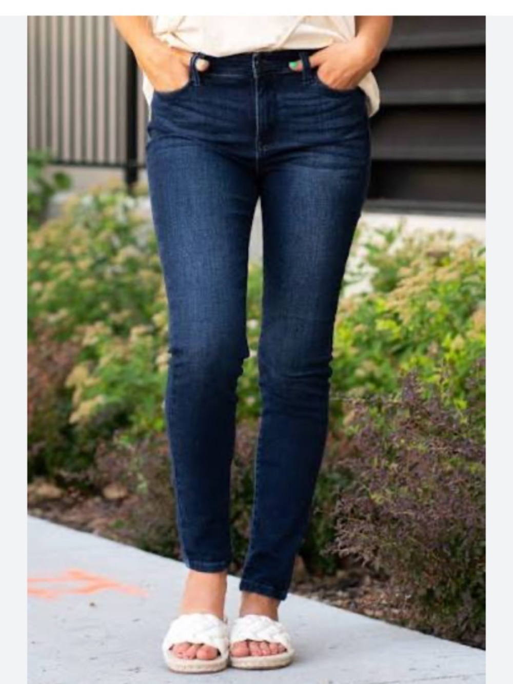 JUDY BLUE Aspen High Rise Skinny Jeans Dark Wash Size 11/30